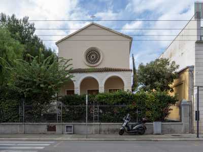 L'enorme Istituto Santa Maria de Mattias